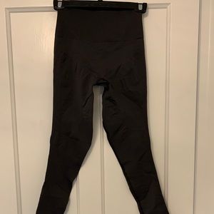 Lululemon full length compression tights